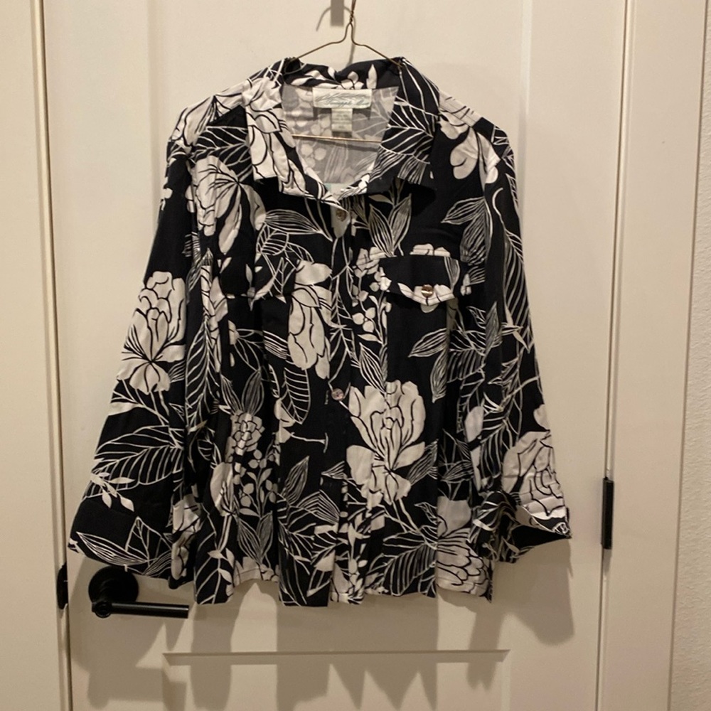 Pineapple Moon Button Down Blouse‎